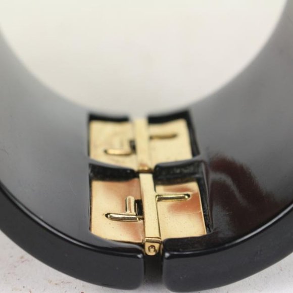 Chanel 05A Black Tree Clover CC Charm Cuff Bangle - Picture 4 of 12